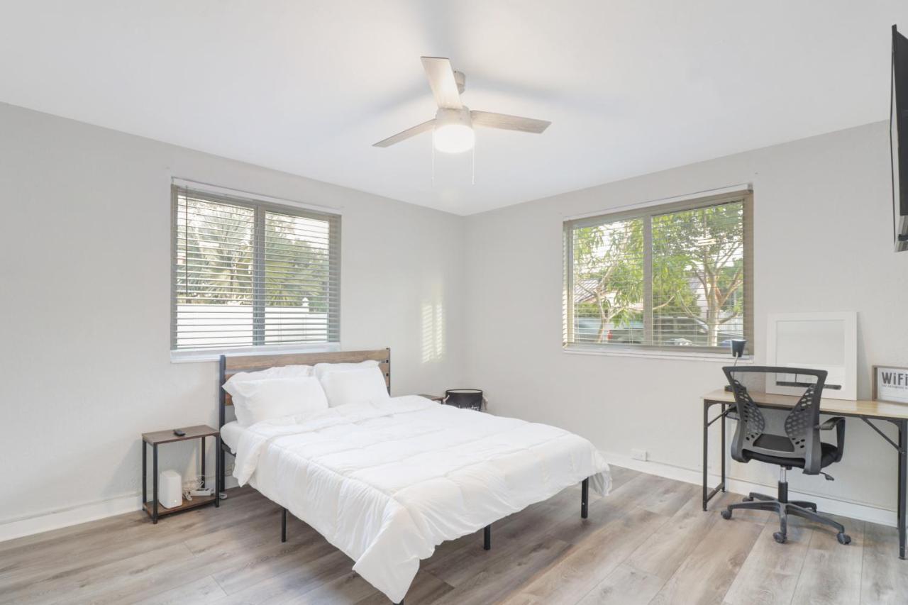 Spacious And Luxurious Home Centrally Located Between Miami And Ft. Lauderdale Miramar Dış mekan fotoğraf