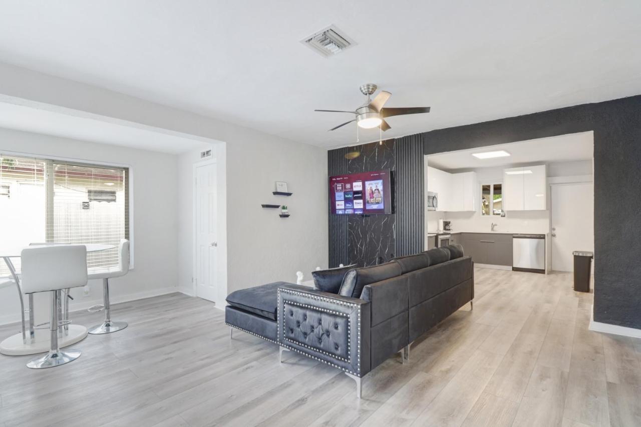 Spacious And Luxurious Home Centrally Located Between Miami And Ft. Lauderdale Miramar Dış mekan fotoğraf